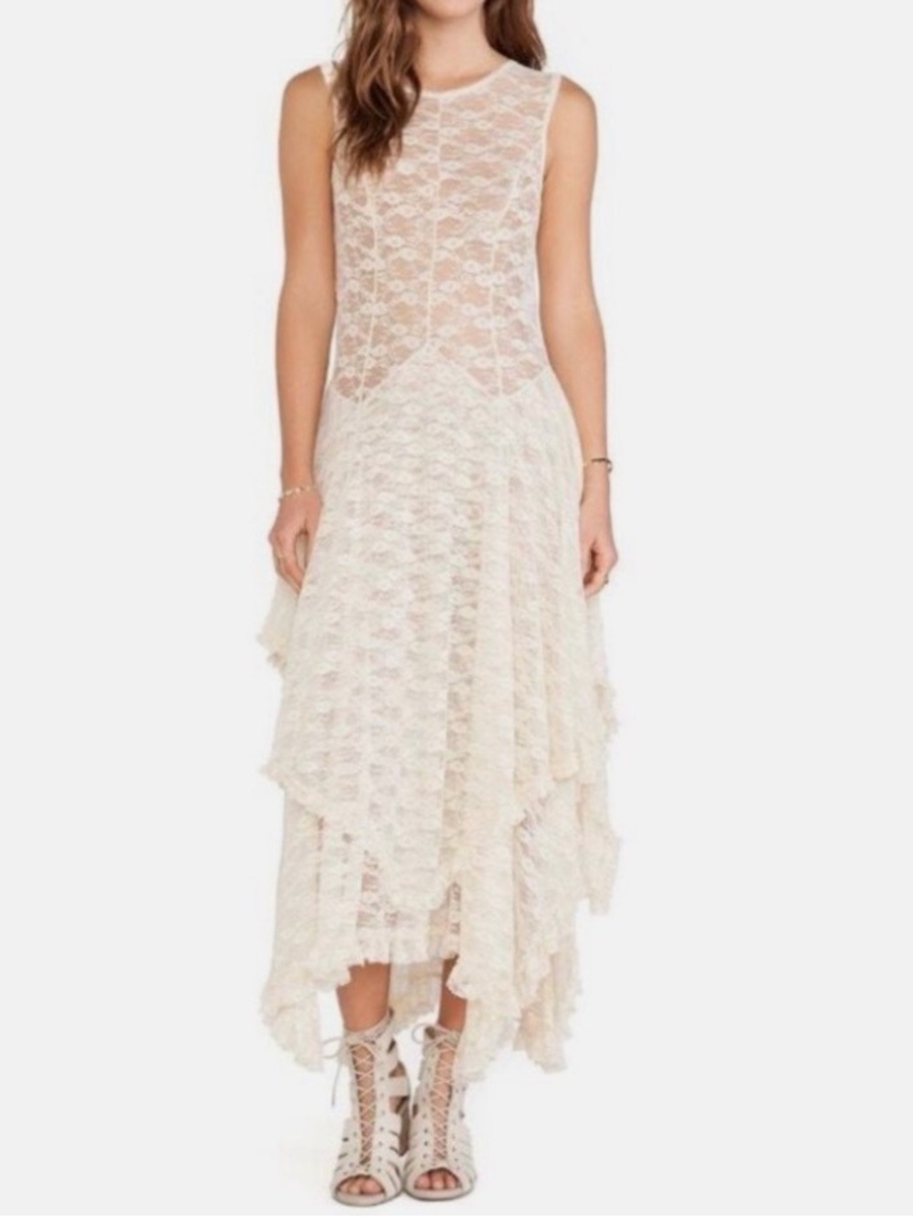 Lace Handkerchief Hem Dress in Cream | XL